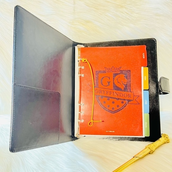 Harry Potter Undated Planner - Picture 3 of 8